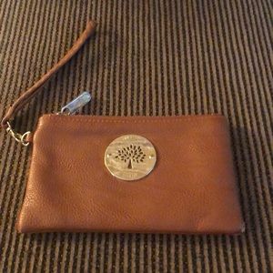 Mulberry wristlet. Beautiful camel brown color